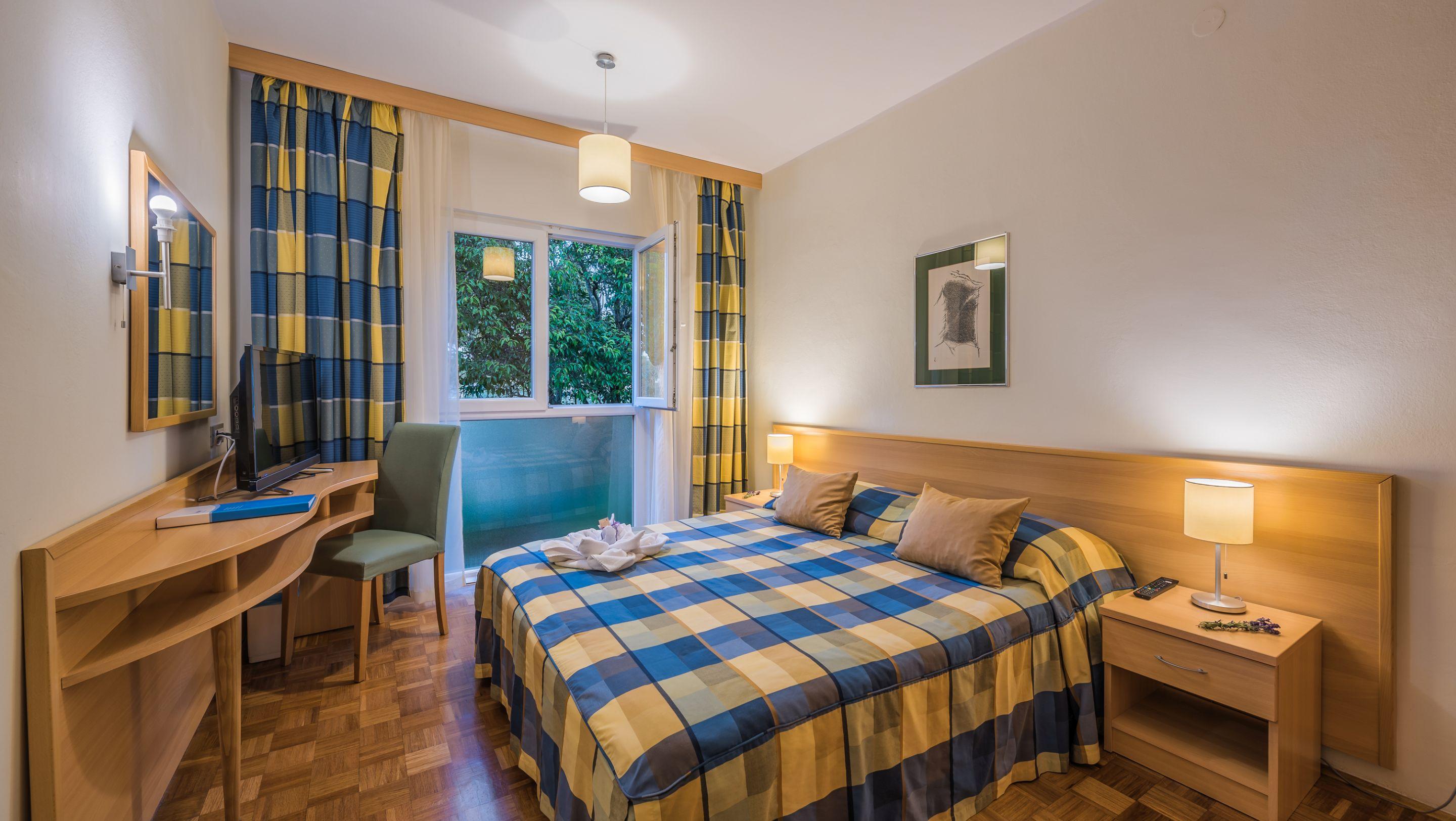 Bluesun Holiday Village Velaris Supetar Dış mekan fotoğraf