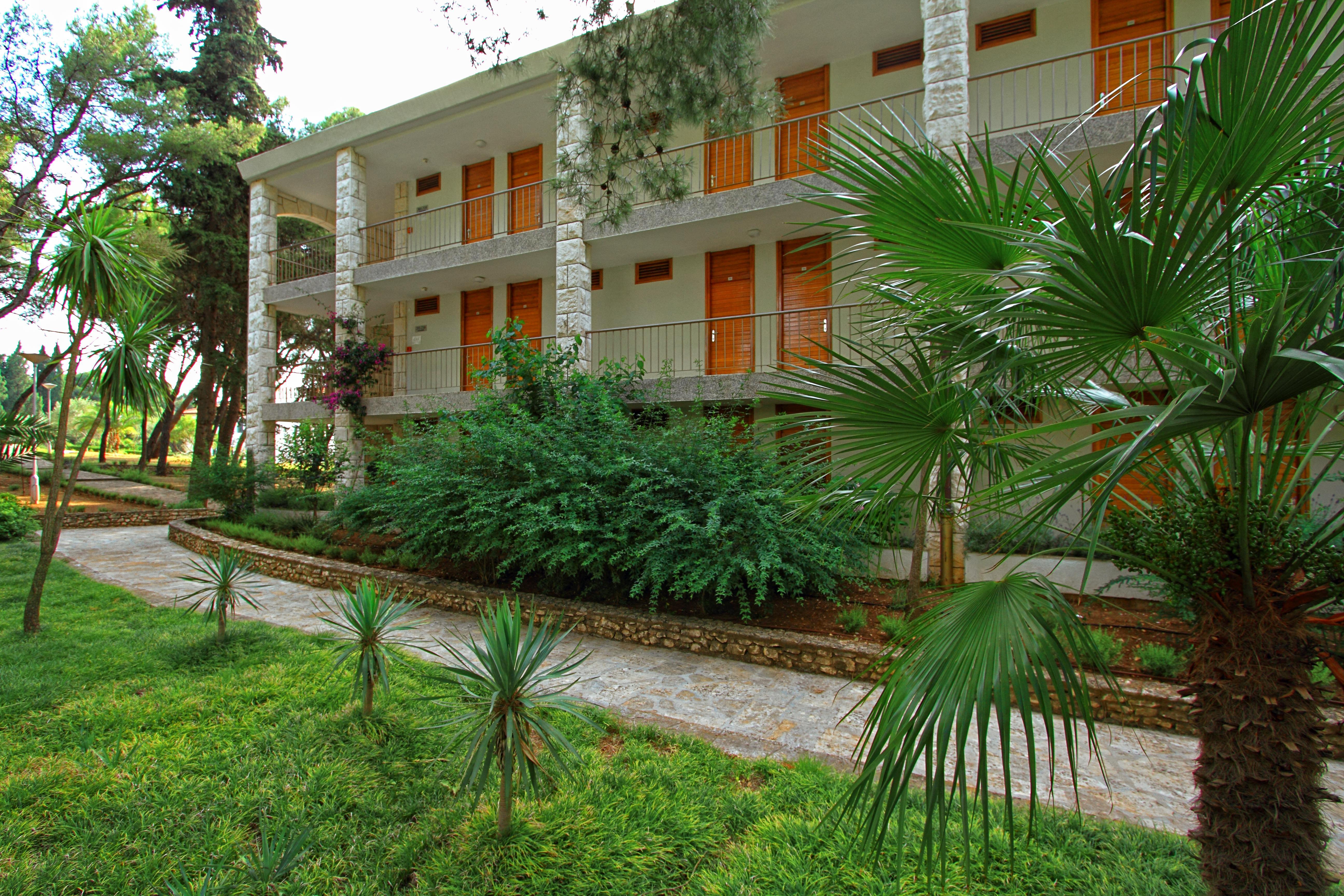 Bluesun Holiday Village Velaris Supetar Dış mekan fotoğraf