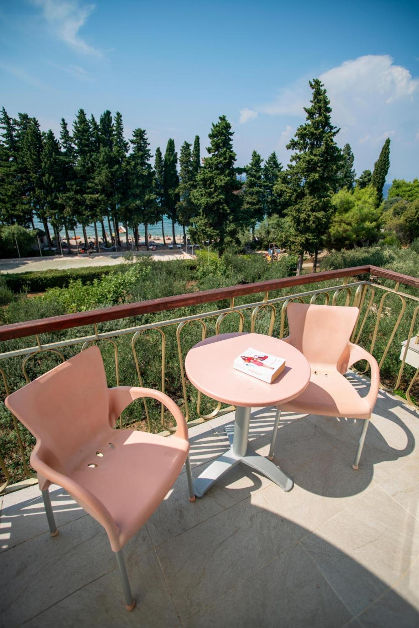 Bluesun Holiday Village Velaris Supetar Dış mekan fotoğraf