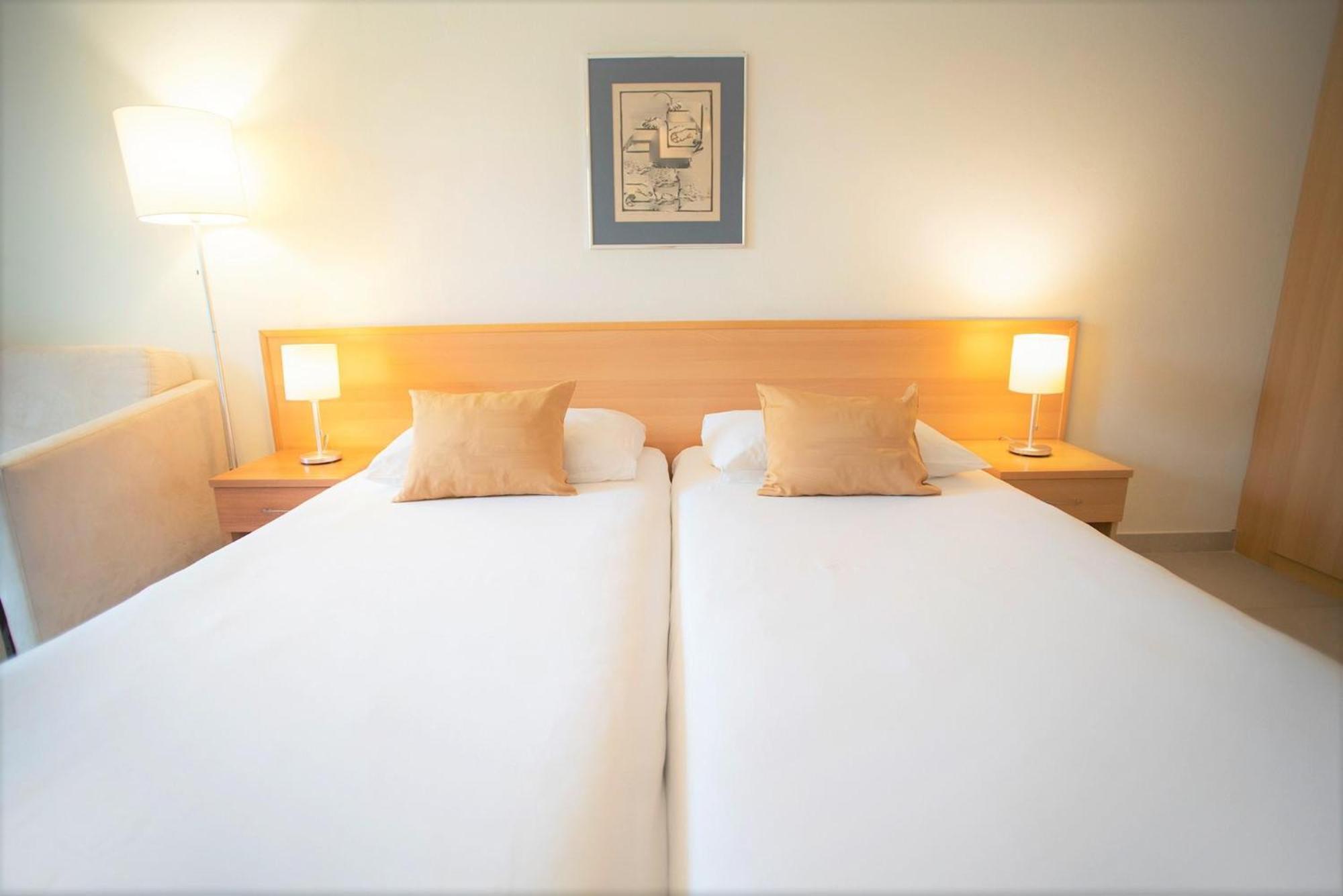 Bluesun Holiday Village Velaris Supetar Dış mekan fotoğraf