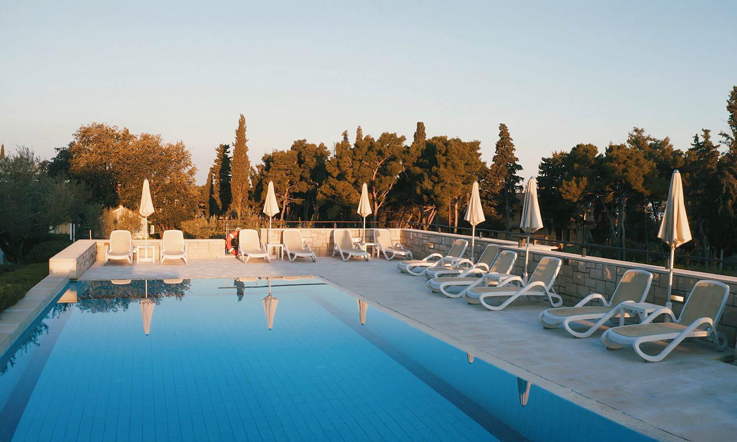 Bluesun Holiday Village Velaris Supetar Dış mekan fotoğraf