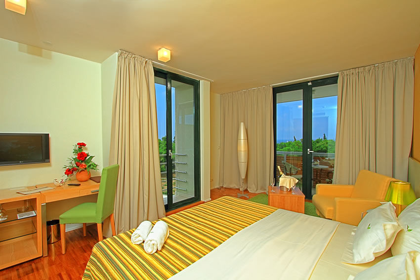 Bluesun Holiday Village Velaris Supetar Dış mekan fotoğraf